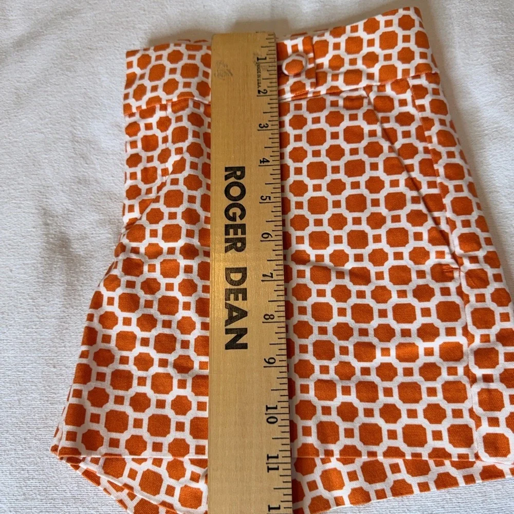 Banana Republic Ryan Fit Orange White Geometric Shorts Size 4 Cotton Stretch